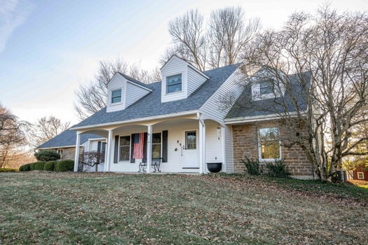 54-web-or-mls-6099 Millikin Rd (54 of 100)