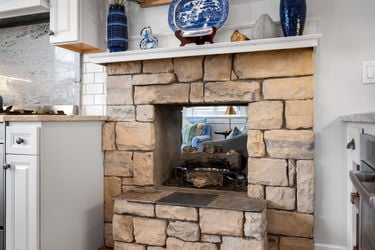 56-web-or-mls-2517 Observatory Ave (56 of 99)