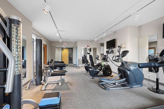 57-web-or-mls-2401 Ingleside Ave 4a (57 of 57)