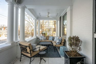 6-web-or-mls-2517 Observatory Ave (6 of 99)