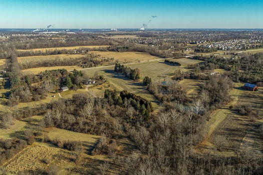 6-web-or-mls-6099 Millikin Rd (6 of 100)