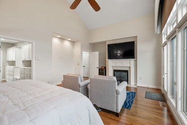 60-web-or-mls-1464 Riverside Dr (60 of 72)