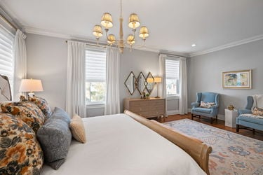 67-web-or-mls-2517 Observatory Ave (67 of 99)