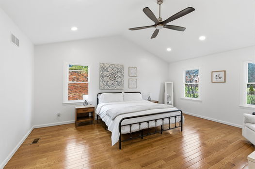 67-web-or-mls-9933 Hampstead Ct (67 of 106)