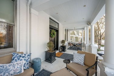 7-web-or-mls-2517 Observatory Ave (7 of 99)