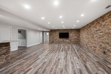 76-web-or-mls-6580 Oasis Dr (76 of 84)