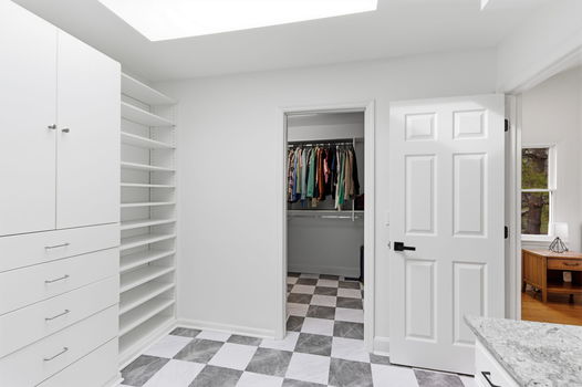 79-web-or-mls-9933 Hampstead Ct (79 of 106)