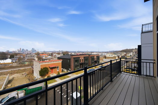 8-web-or-mls-100 W 13th St (8 of 27)