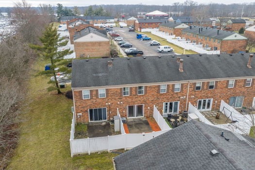 8-web-or-mls-34 Banberry Tr (8 of 36)