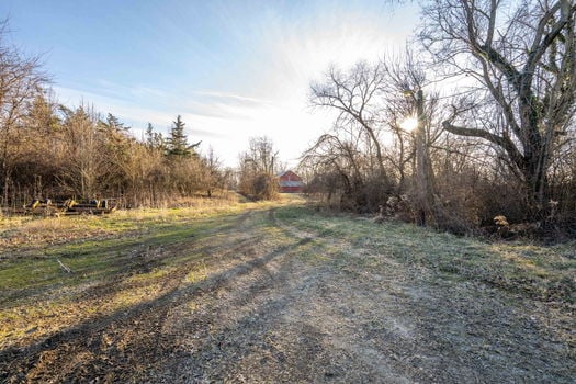 80-web-or-mls-6099 Millikin Rd (80 of 100)