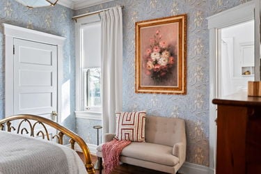 85-web-or-mls-2517 Observatory Ave (85 of 99)