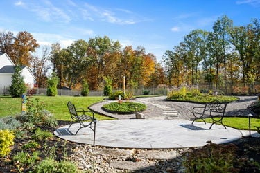 10-web-or-mls-960 Oak Ridge Ln (10 of 127)