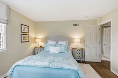 100-web-or-mls-6604 Madeira Hills Dr (100 of 117)