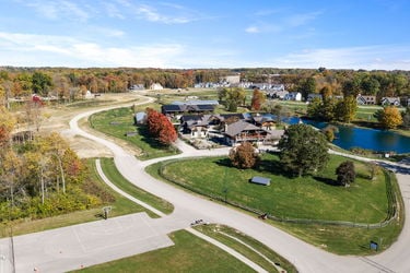 106-web-or-mls-960 Oak Ridge Ln (106 of 127)