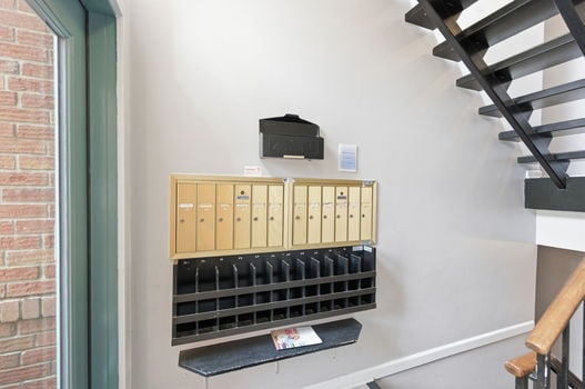 11-web-or-mls-3825 Petoskey Ave 31 (11 of 33)