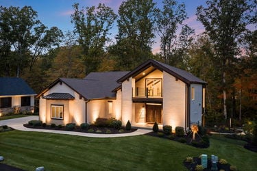 111-web-or-mls-960 Oak Ridge Ln (111 of 127)