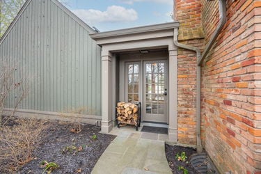 12-web-or-mls-6604 Madeira Hills Dr (12 of 117)