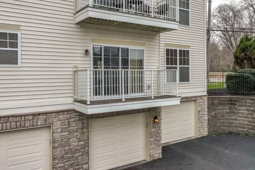 15-web-or-mls-3390 Wasson Rd A (15 of 53)