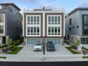 2 EXT - Lot 32 - Grupenhof