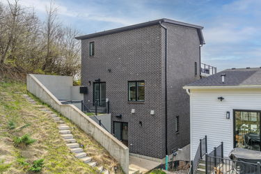 21-web-or-mls-1033 O Fallon Ave (21 of 70)