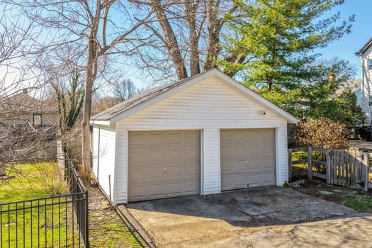 21-web-or-mls-6867 Hurd Ave (21 of 72)