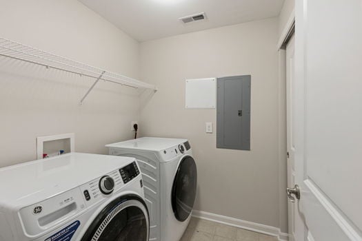 22-web-or-mls-3390 Wasson Rd A (22 of 53)