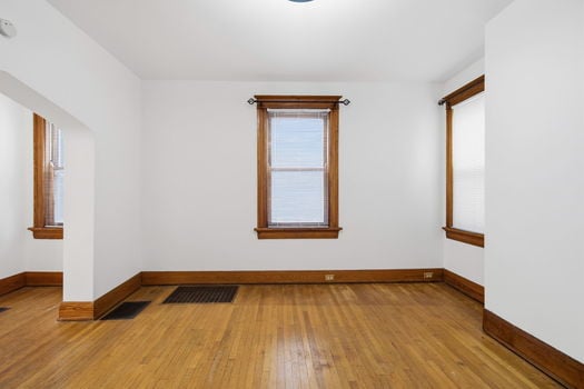 25-web-or-mls-3763 Mount Vernon Ave (25 of 50)