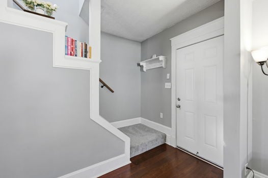 25-web-or-mls-6867 Hurd Ave (25 of 72)