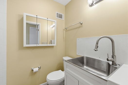 32-web-or-mls-3825 Petoskey Ave 31 (32 of 33)