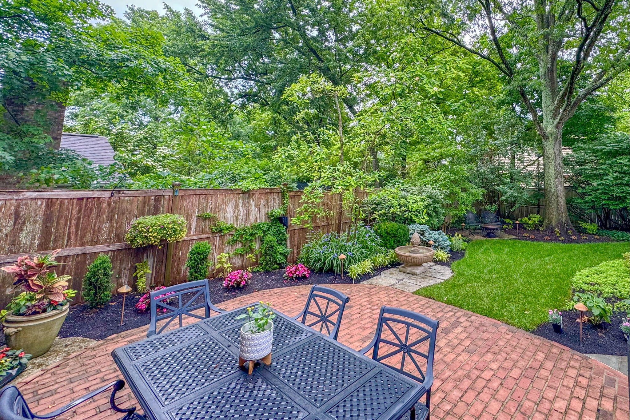 33-web-or-mls-6604 Madeira Hills Dr (33 of 117)