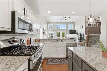 35-web-or-mls-7133 Fowler Ave (35 of 88)