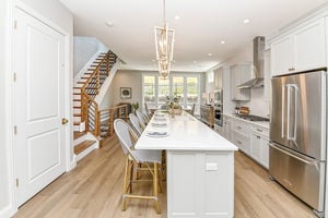 41 - Lot 31 - Kathy Kelley