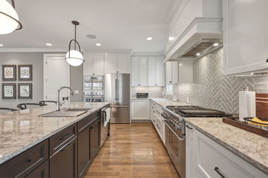 42-web-or-mls-10432 Radabaugh Dr (42 of 120)