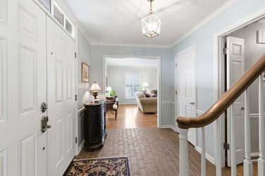 45-web-or-mls-6604 Madeira Hills Dr (45 of 117)