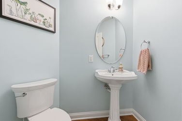 46-web-or-mls-7133 Fowler Ave (46 of 88)