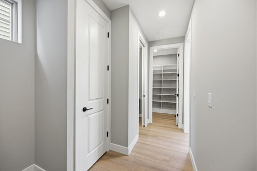 48-web-or-mls-3728 Hutton St (48 of 73)