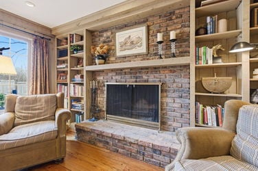 53-web-or-mls-6604 Madeira Hills Dr (53 of 117)