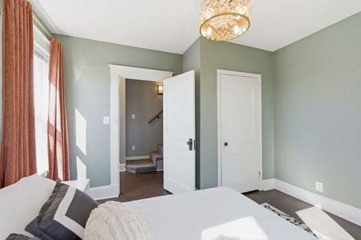 54-web-or-mls-6867 Hurd Ave (54 of 72)