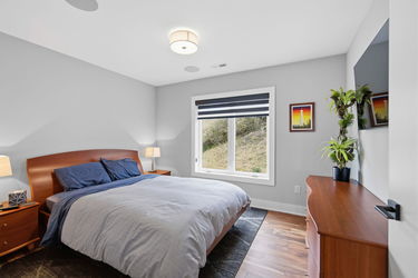 58-web-or-mls-1033 O Fallon Ave (58 of 70)