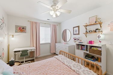 61-web-or-mls-7133 Fowler Ave (61 of 88)