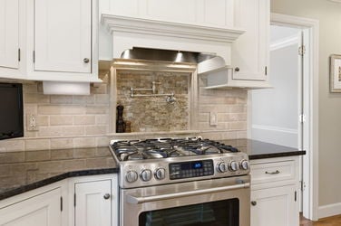 70-web-or-mls-6604 Madeira Hills Dr (70 of 117)