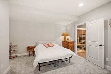 82-web-or-mls-960 Oak Ridge Ln (82 of 127)