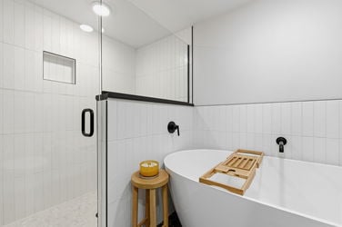 83-web-or-mls-7133 Fowler Ave (83 of 88)