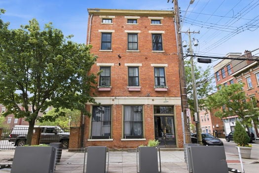 1-web-or-mls-111 E 13th St-1