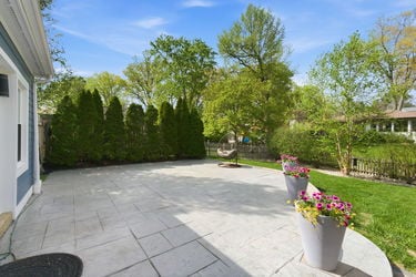 10-web-or-mls-7430 S Timberlane Dr (10 of 67)