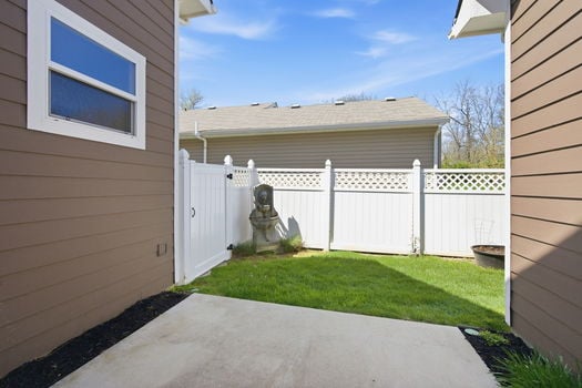 11-web-or-mls-5613 Water Mills Dr (11 of 61)