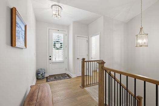 14-web-or-mls-104 S Pinnacle Dr-14