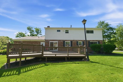 15-web-or-mls-8046 Blairhouse Dr-15