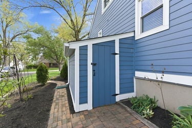 17-web-or-mls-7430 S Timberlane Dr (17 of 67)