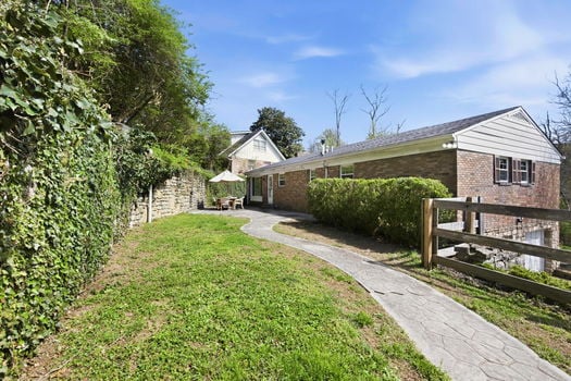 18-web-or-mls-127 Covert Run Pike (18 of 82)